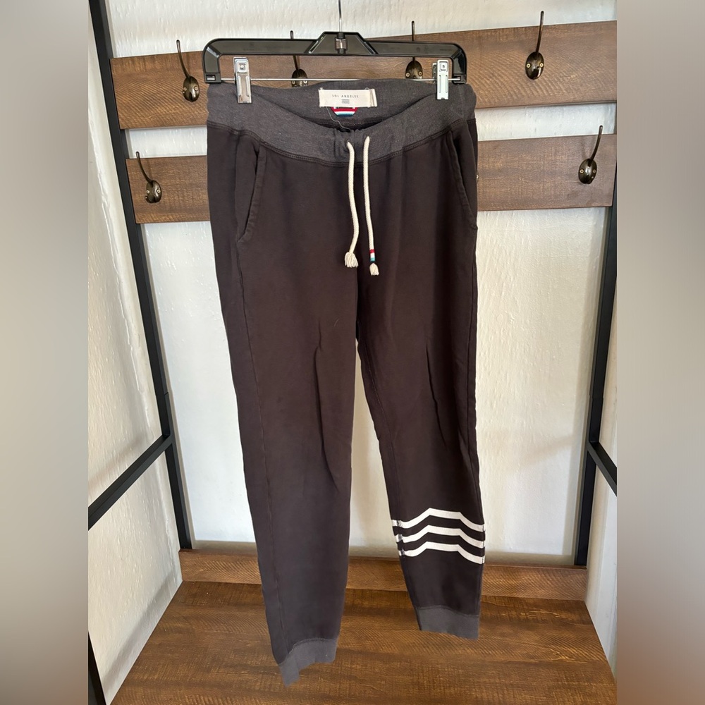 Sol Angeles Coastal Waves joggers size medium